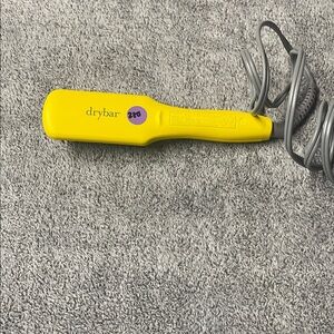 Drybar Yellow Mini Straightening Brush